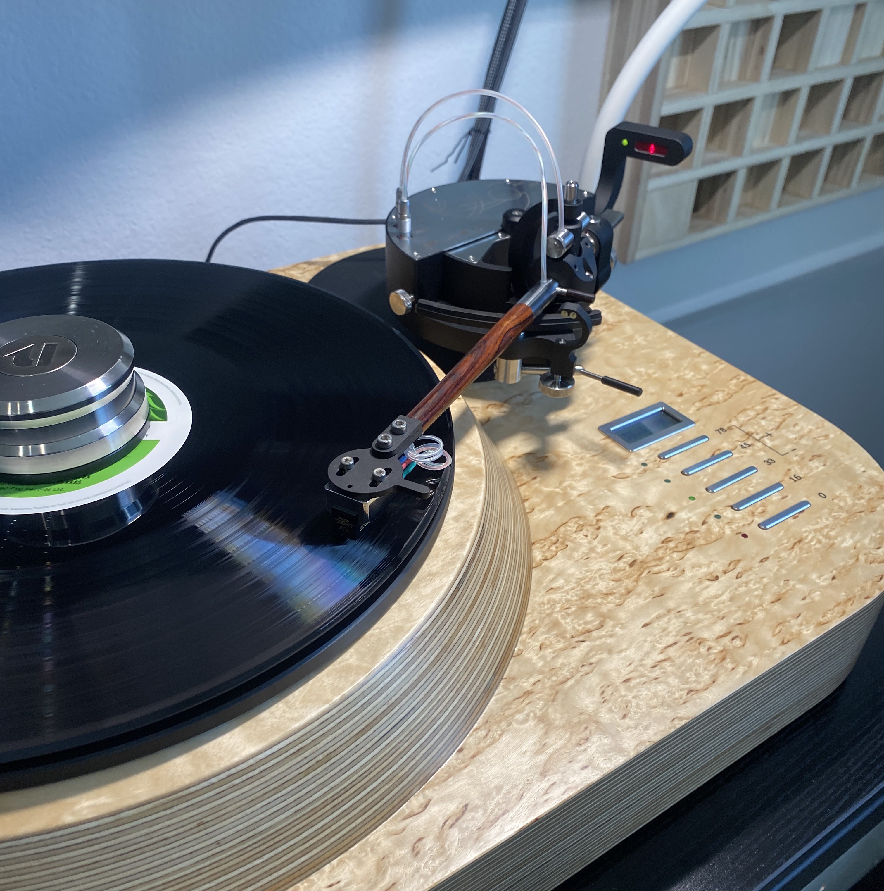 reed 1c turntable, 5t tonearm